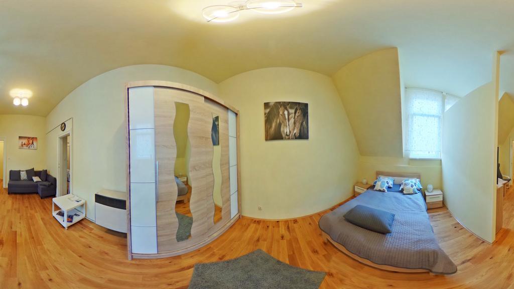 Apartamenty Marco - Stare Miasto - Super Wi Fi Krakow Exterior photo
